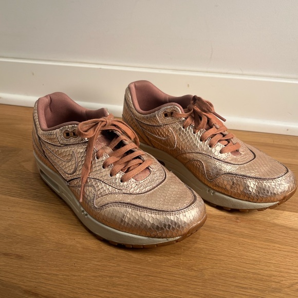 Size 8 - Nike Air Max 1 Cut Out Premium Bronze 2014 - Picture 2 of 9